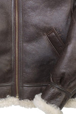 Thick shearling B-3: warmth and durability, a WWII aviation classic. - Image n°8