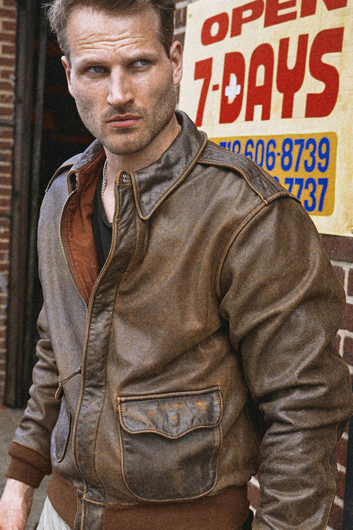 Cockpit USA's A-2: mahogany horsehide, pre-aged for vintage character. - Image n°1