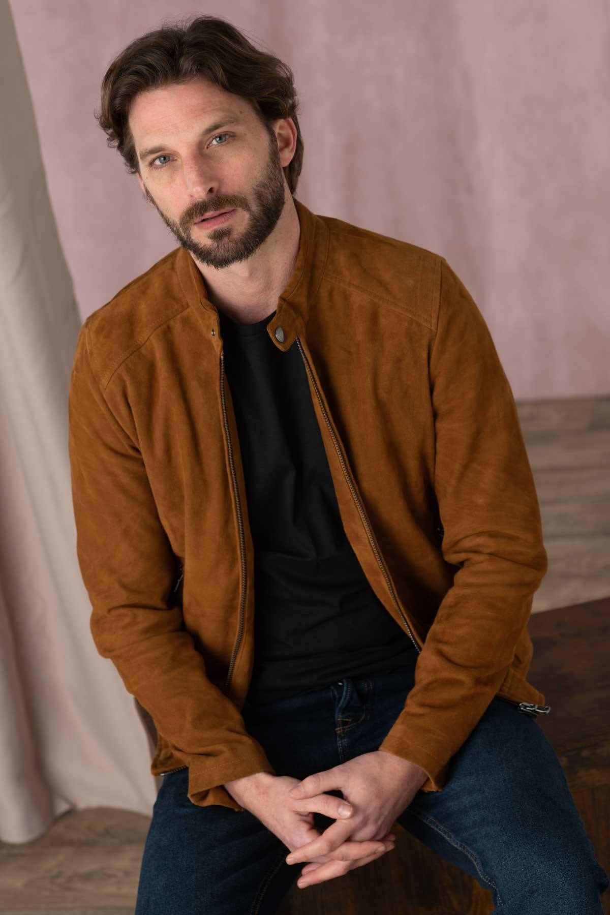 Velvety goat suede in Cognac, Daytona's Delf for classic biker style. - Image n°1