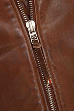 Aviator-style cognac sheepskin jacket, slim cut with practical pockets. - Image n°3