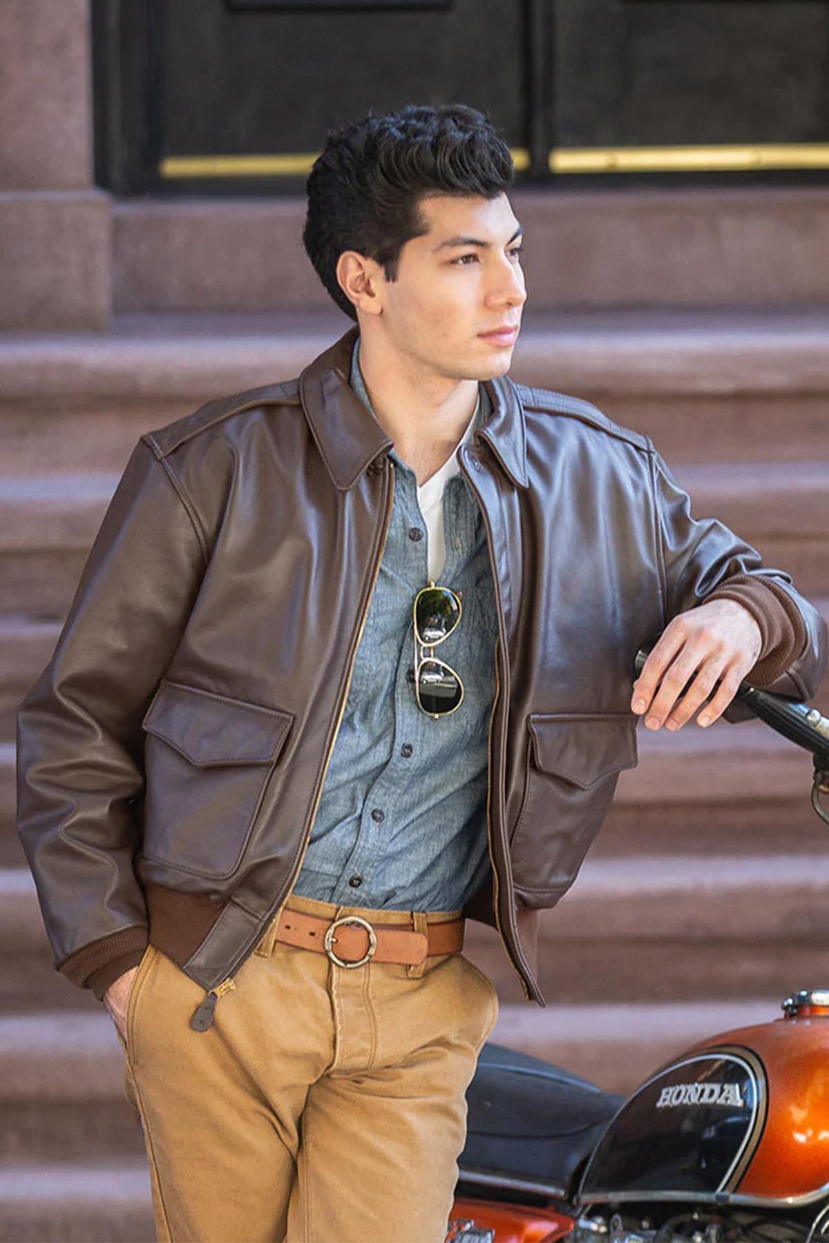 The A-2 flight jacket in seal brown horsehide, true to its WWII roots. - Image n°1