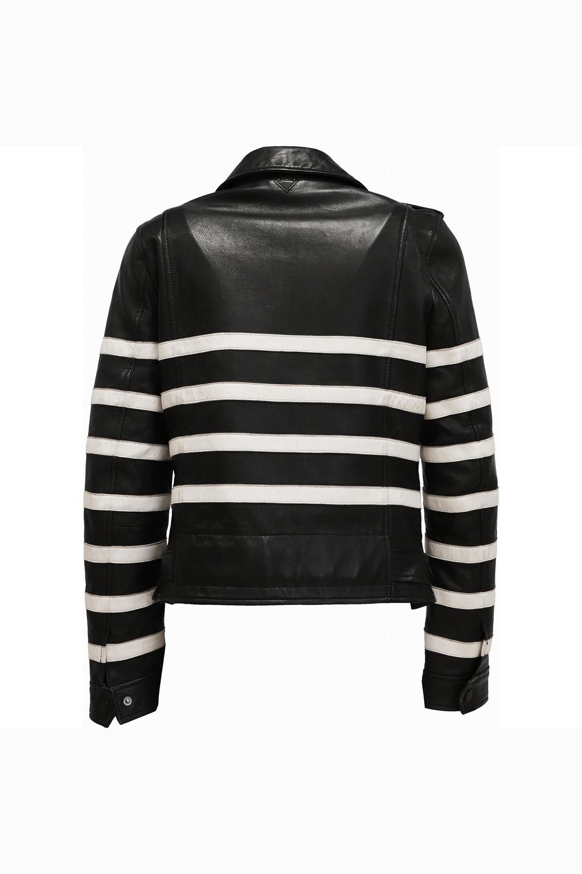A black lambskin biker jacket, sleek and versatile with a regular cut. - Image n°10