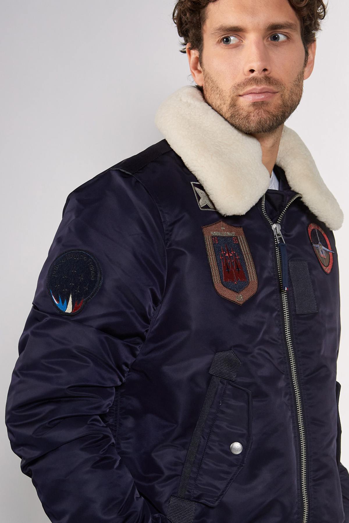 Navy blue nylon bombers with removable fur collar - Image n°8