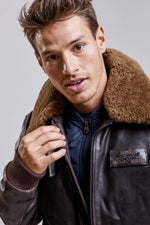 Striking brown lambskin aviator jacket with removable collar. - Image n°2