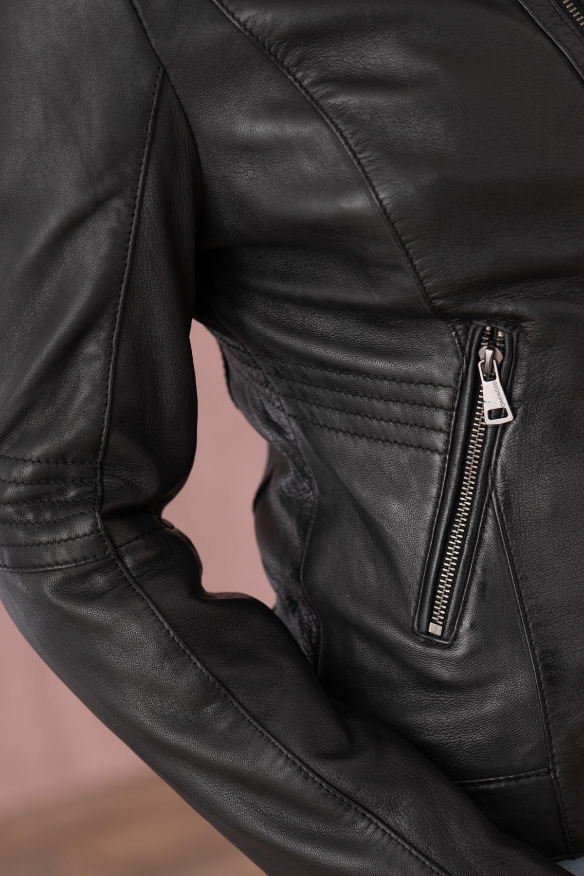 Soft black lambsheep leather jacket with hood. A year-round classic. - Image n°13