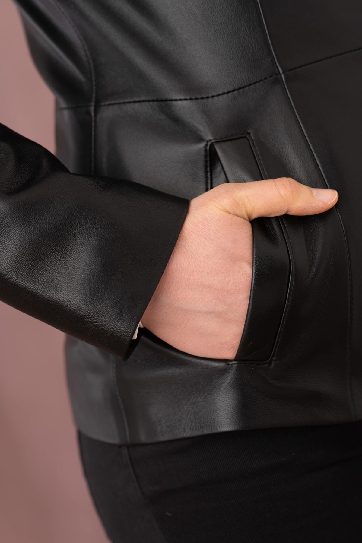Black pearl lambskin jacket by Cityzen, slim fit for warmer seasons. - Image n°11