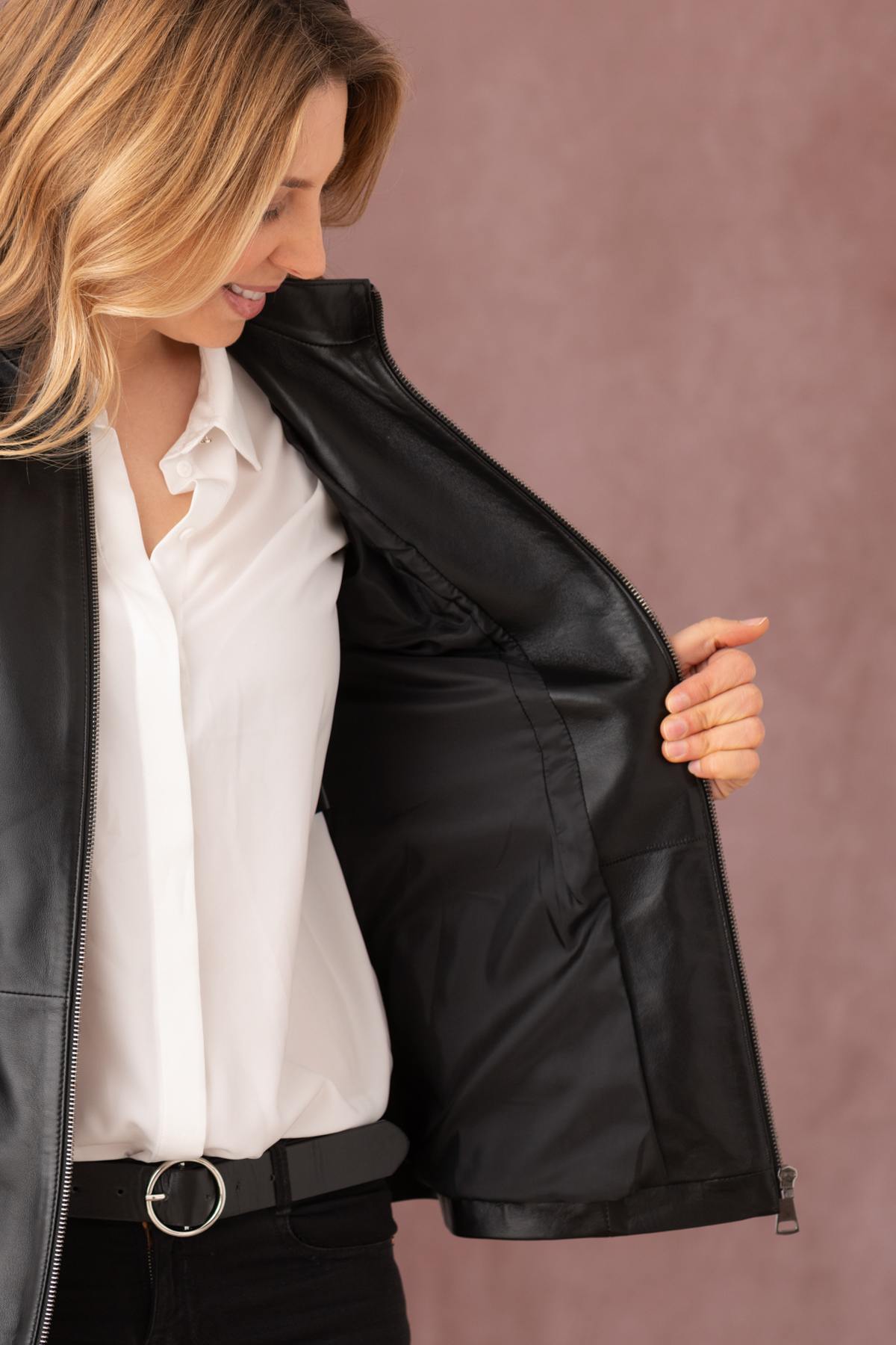 Black pearl lambskin jacket by Cityzen, slim fit for warmer seasons. - Image n°12
