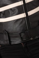 A black lambskin biker jacket, sleek and versatile with a regular cut. - Image n°7