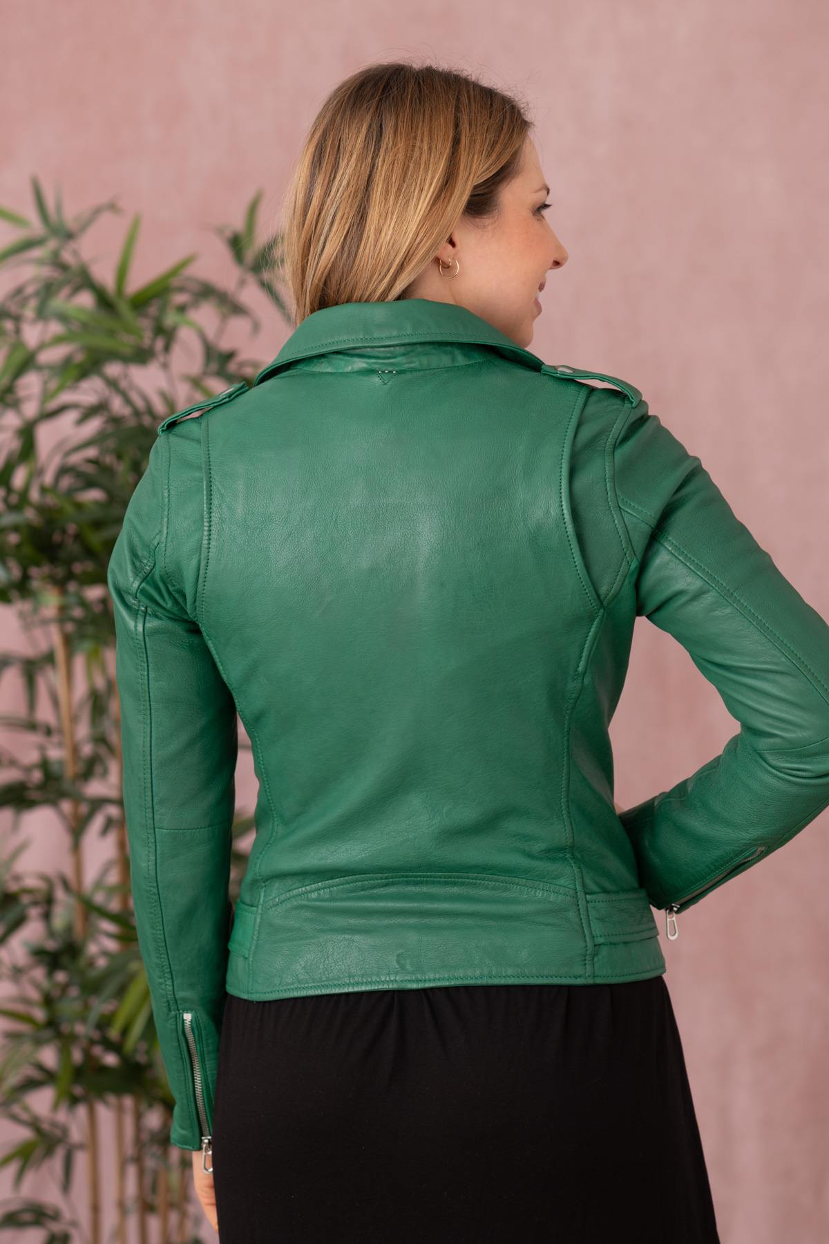 Slim biker jacket in lambskin. Holly Green, waxed finish. - Image n°5