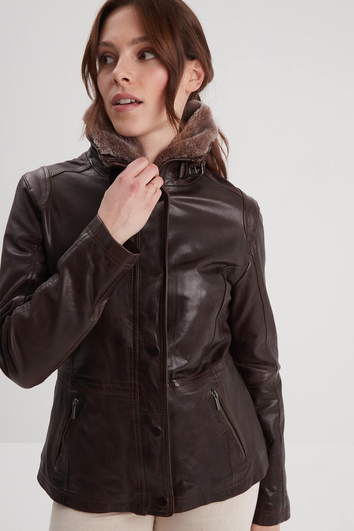 Slim aviator jacket in russet washed lambskin, timeless and soft. - Image n°1