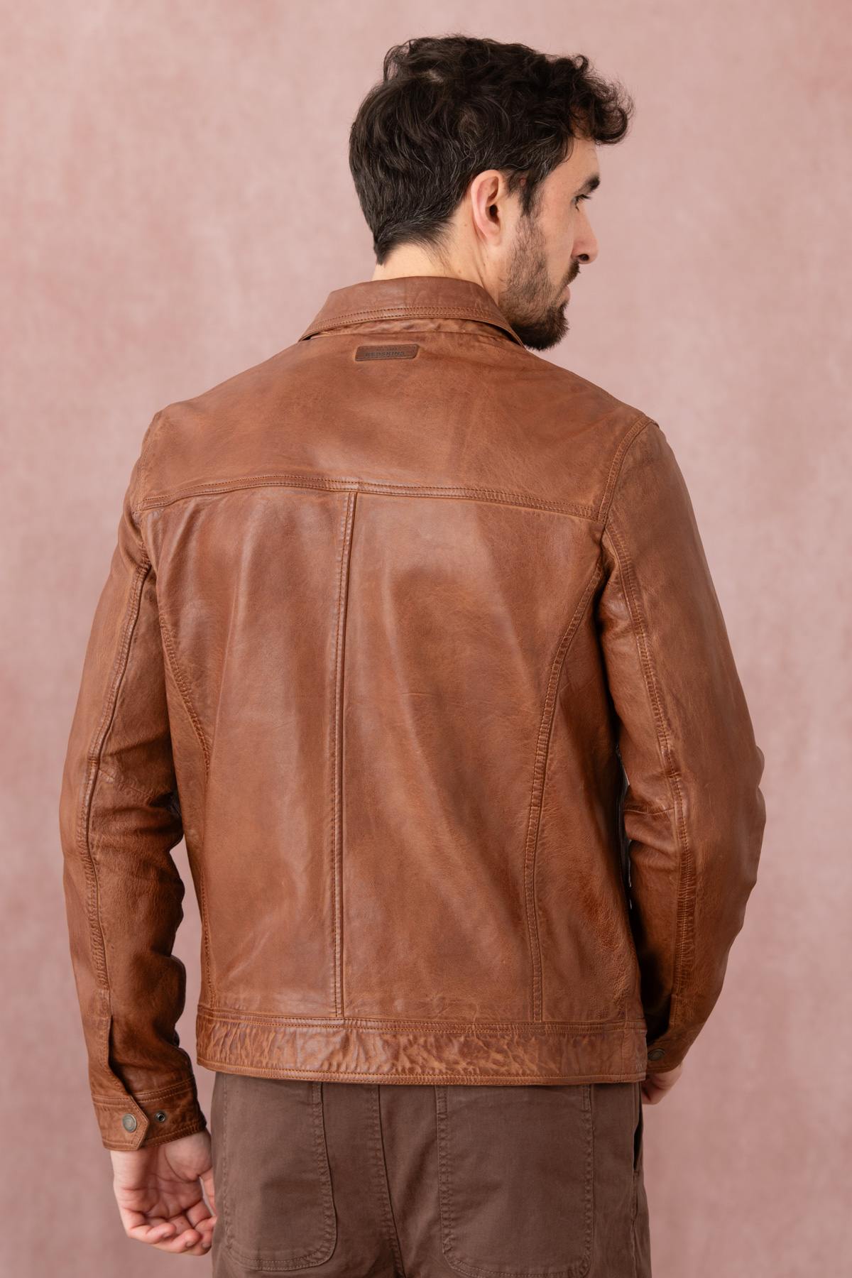 Leather jacket with shirt collar and chest pockets - Image n°6