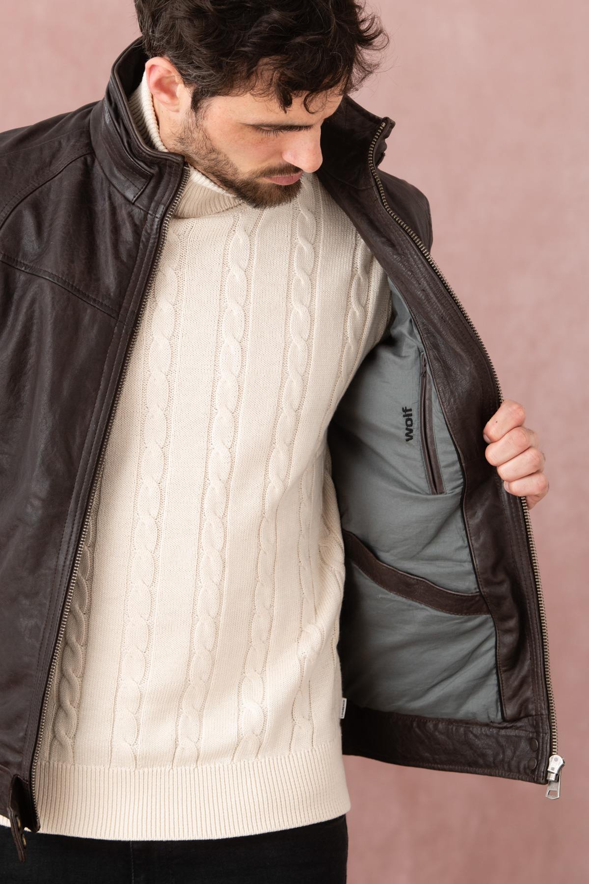 Earth brown sheepskin jacket: soft, durable, and effortlessly stylish. - Image n°9