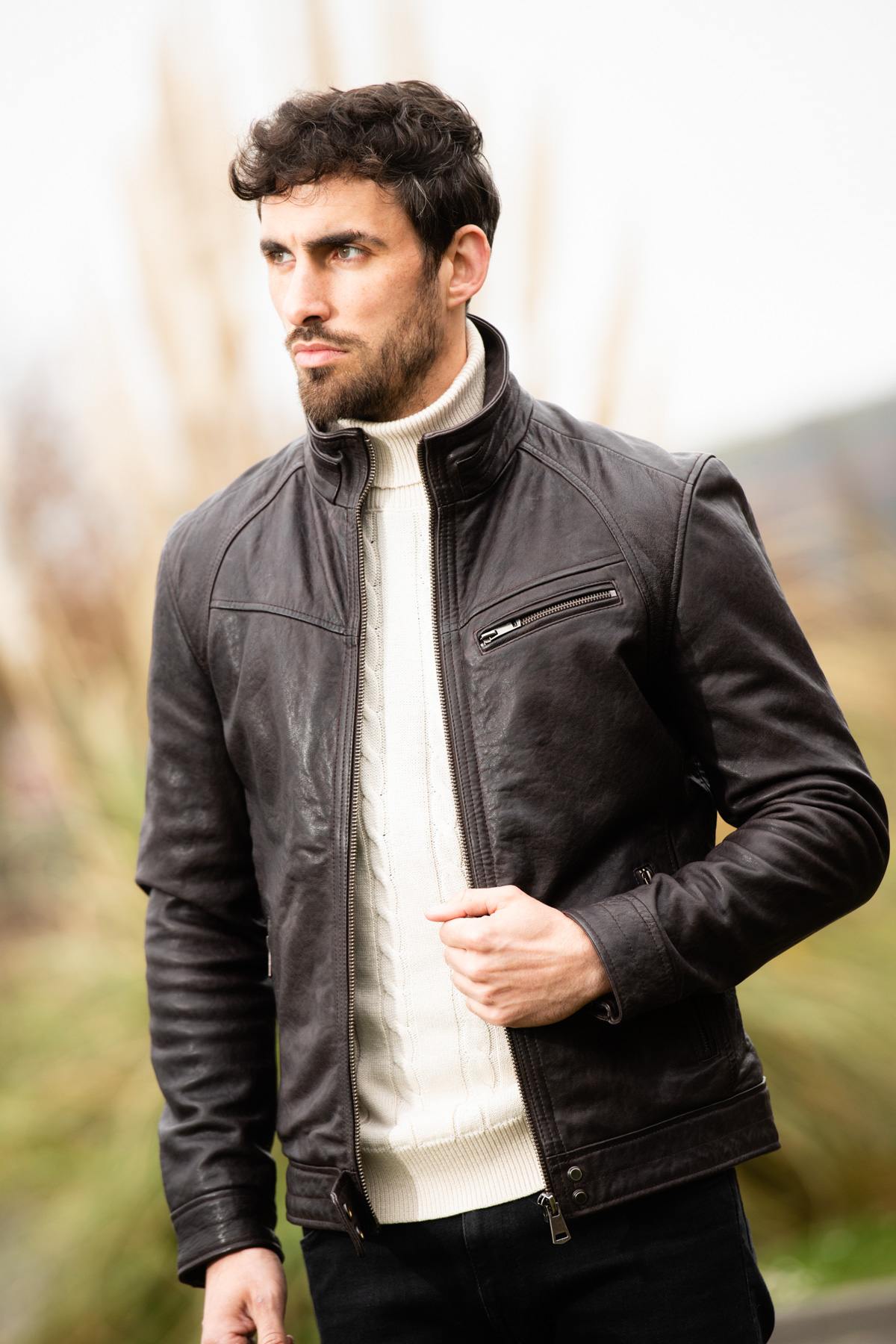 Brown leather jacket with stand-up collar - Image n°1
