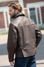 Pre-distressed cowhide Indiana Jones jacket. Full-cut, rugged style. - Image n°5