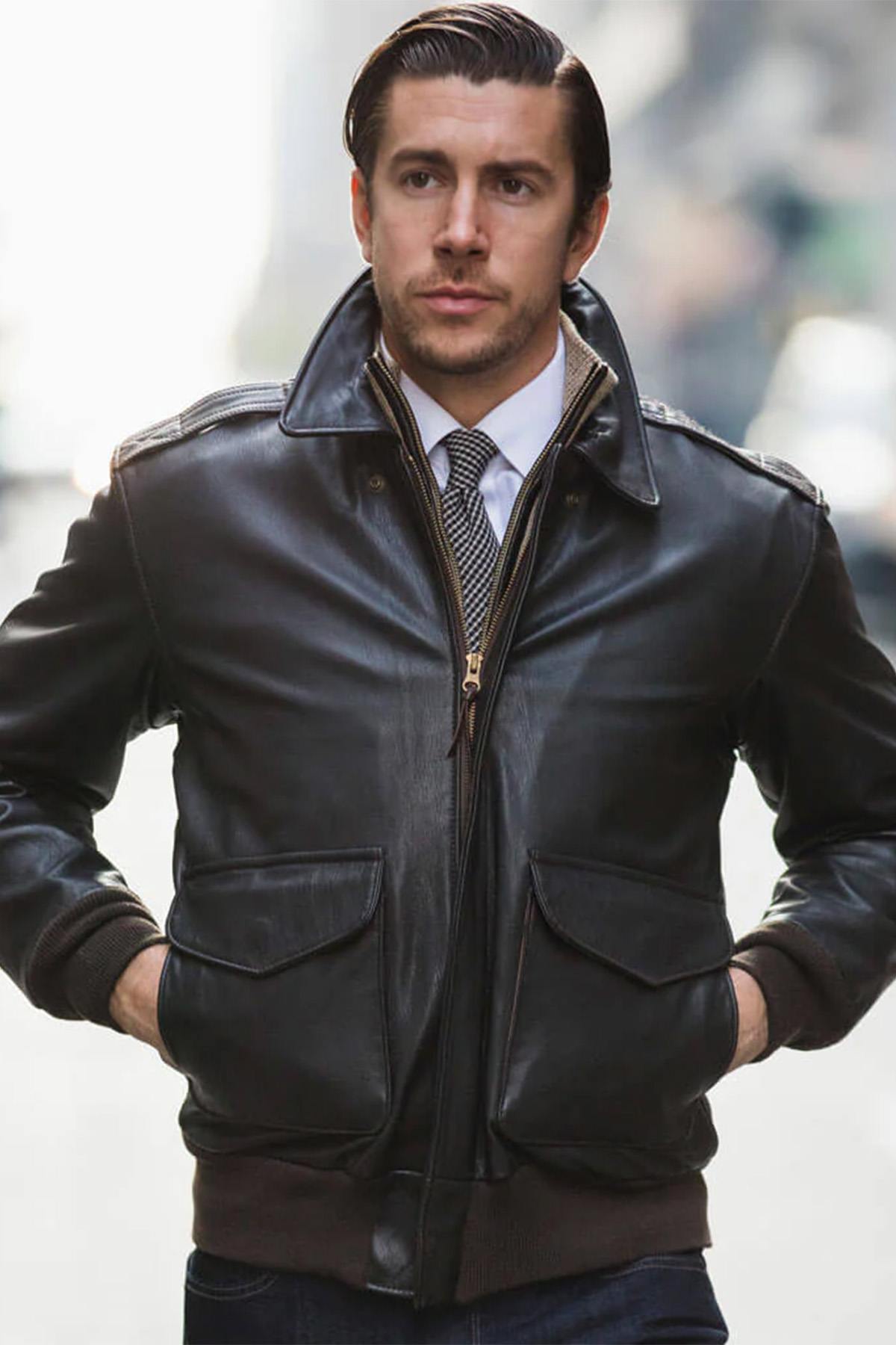 Military-grade goatskin A-2 jacket: timeless design, modern fit. - Image n°18