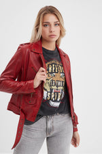 Slim red sheep leather jacket with zip fastening and bold rock style. - Image n°1