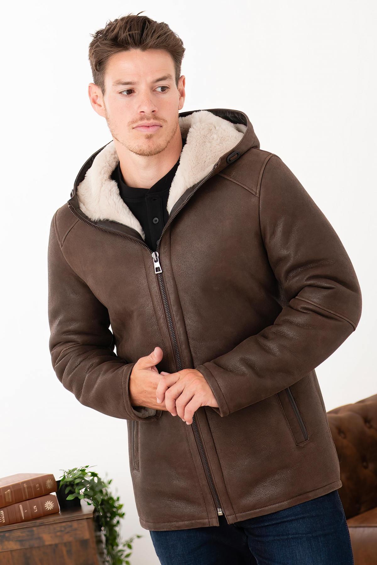 Deep brown lambskin, regular fit-warm, supple, and timelessly stylish. - Image n°2