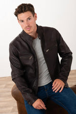 Warm brown sheepskin jacket, smooth and satin-like. Regular fit for effortless wear. - Image n°1