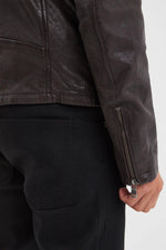 Supple lambskin, dark brown, vegetable-tanned. Zip-front biker jacket. - Image n°7