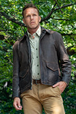 Full-grain horsehide jacket, rugged and weather-ready for expeditions. - Image n°2
