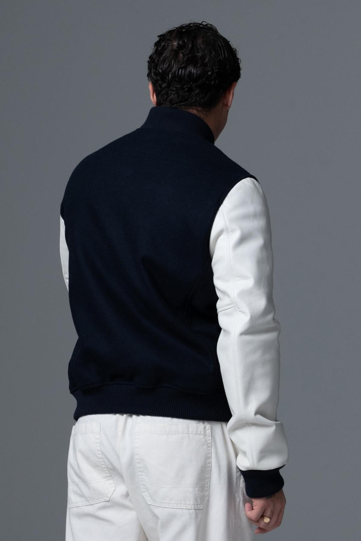 Redskins' Ford Hatch: navy leather and white nylon for urban style. - Image n°5