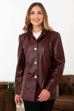 Burgundy lambskin jacket, pearlescent finish, slim and chic. - Image n°1