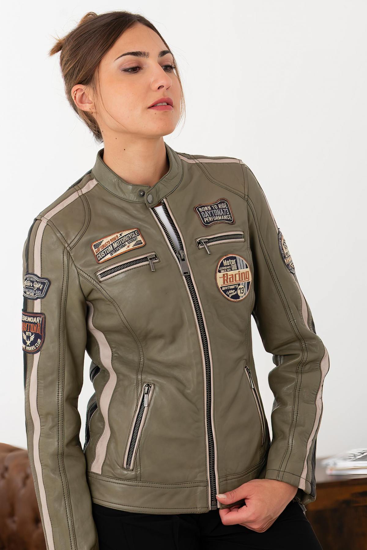 Slim khaki lambskin jacket, biker-inspired. Soft, light, all-season wear. - Image n°3