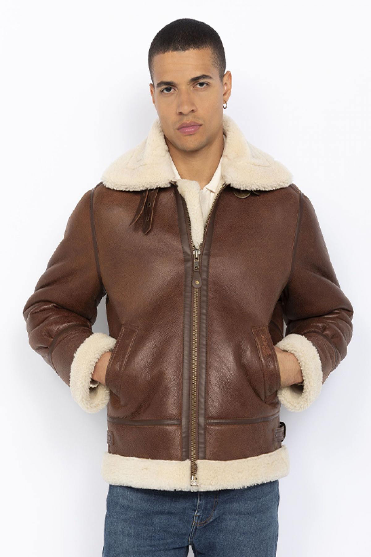 Schott's LC1259 Moka: sheepskin bomber, wartime warmth, vintage charm. - Image n°3