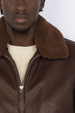 Schott's brown cowhide aviator jacket: removable collar, zip closure. - Image n°3