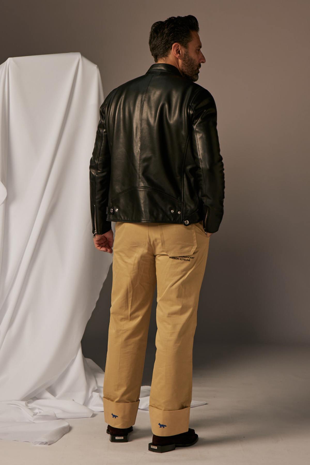 Redskins' black lambskin biker jacket: sleek, sharp, and adjustable. - Image n°3