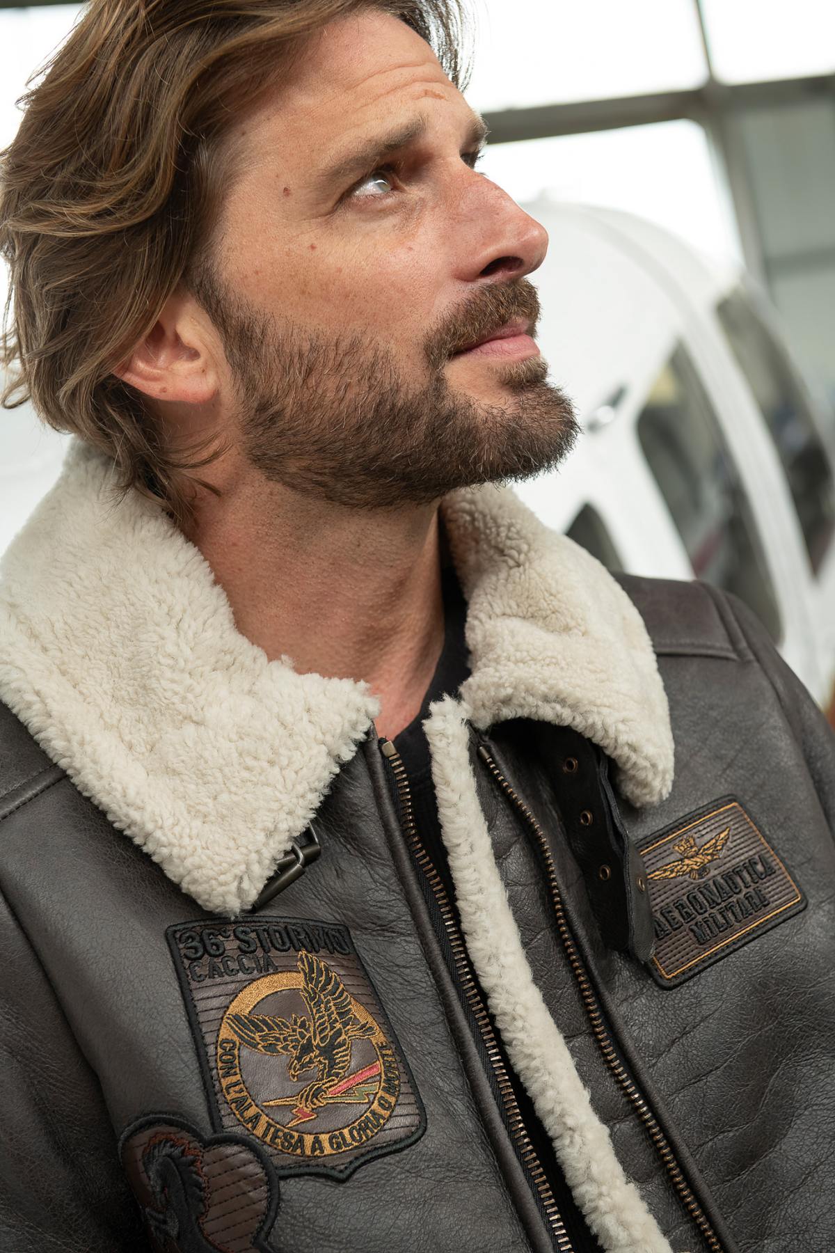 Italian anthracite shearling bomber, wool-lined for winter warmth. - Image n°4