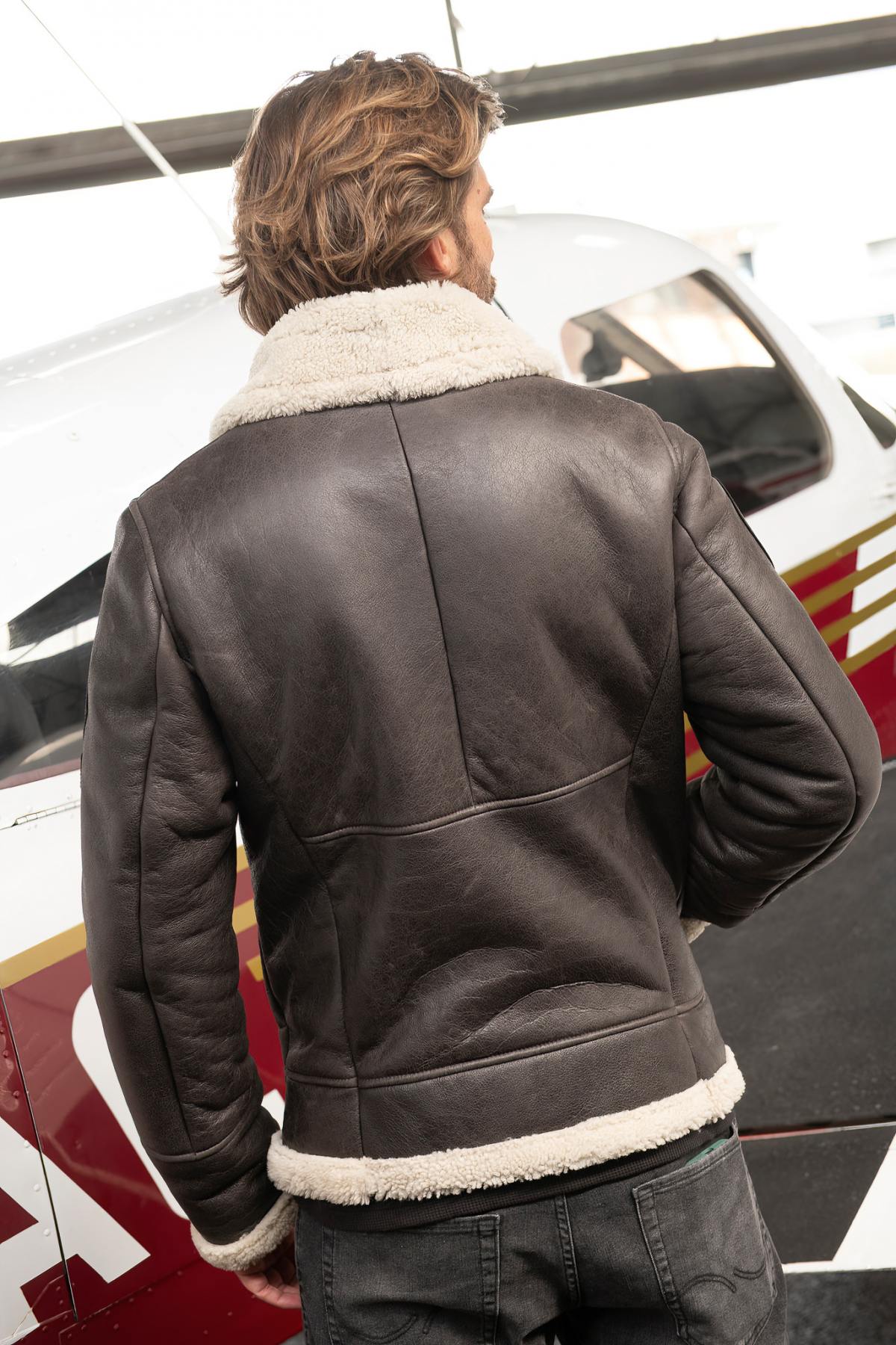 Italian anthracite shearling bomber, wool-lined for winter warmth. - Image n°2
