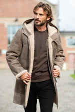 Warm sand duffle coat in reversed sheep leather, timeless and chic. - Image n°1