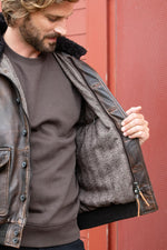 Dark brown lambsheep leather aviator with vegan fur collar. - Image n°3