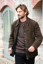 Regular-fit jacket in burnt suede goat leather, timeless and refined. - Image n°4