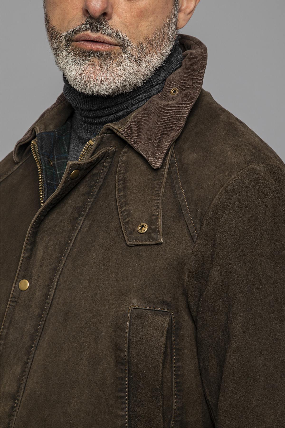 Regular-fit jacket in burnt suede goat leather, timeless and refined. - Image n°8