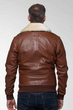 Crown Tortoise sheepskin jacket, aviator-inspired for year-round wear. - Image n°4