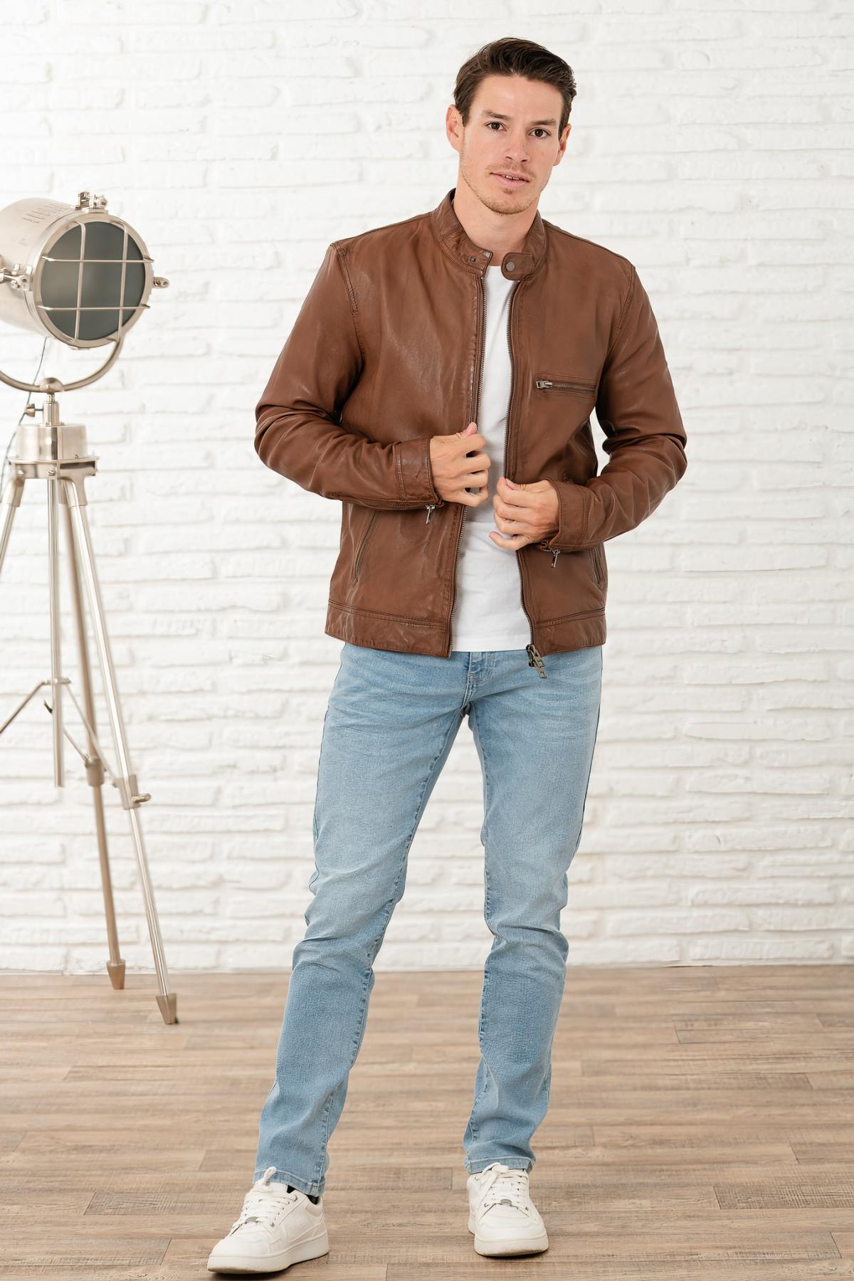 Tan sheep leather jacket with a regular fit and timeless appeal. - Image n°11