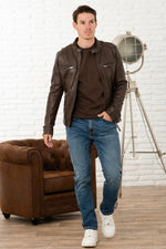 Rich brown sheepskin jacket, skinny fit. Sharp, timeless and casual. - Image n°6