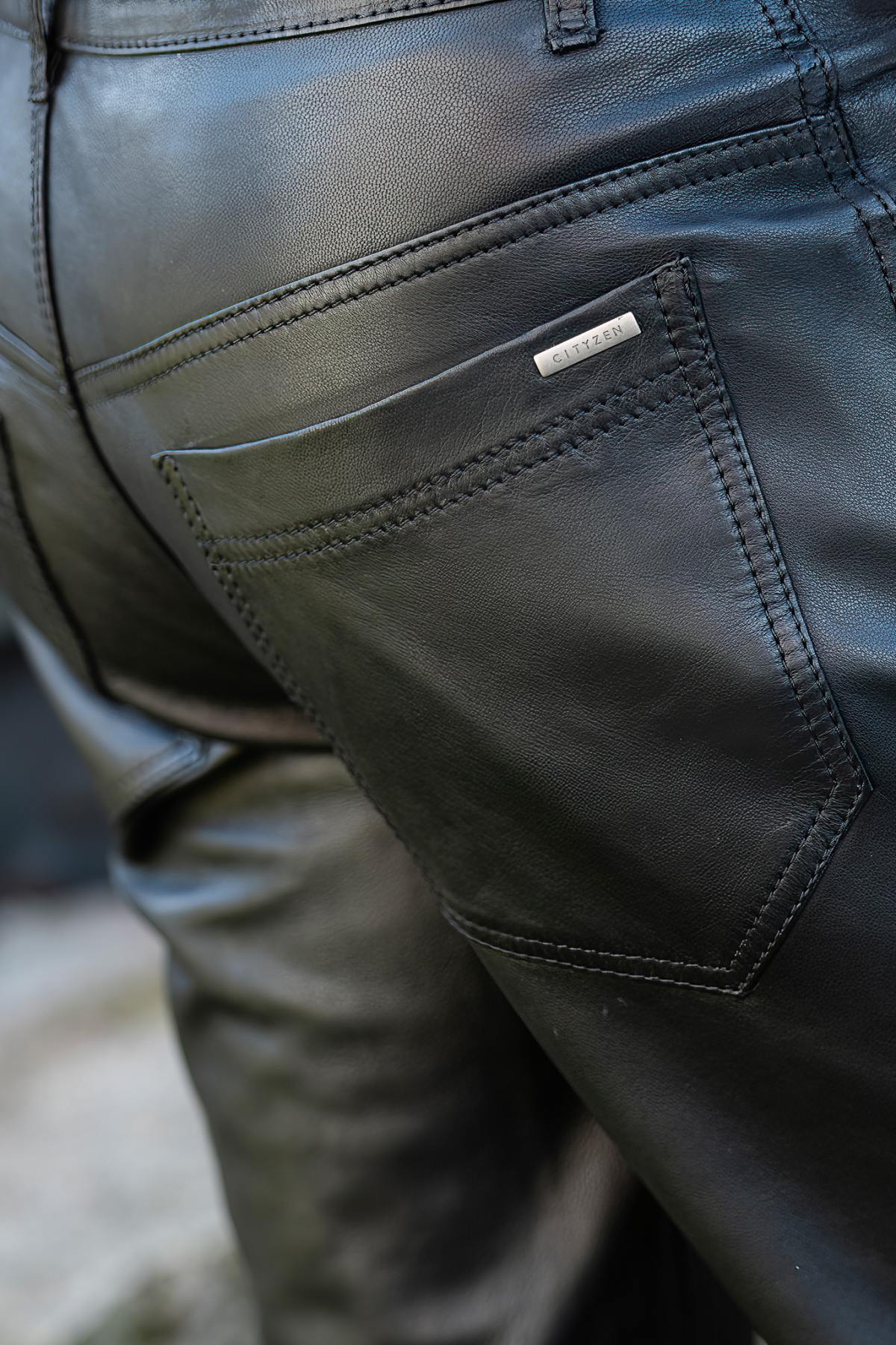 Men's black leather trousers - Image n°4