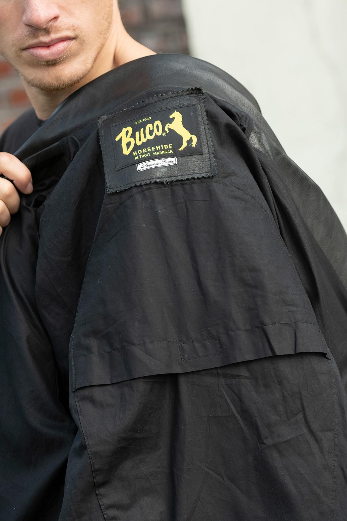 Biker leather jacket with opening for back shell - Image n°3