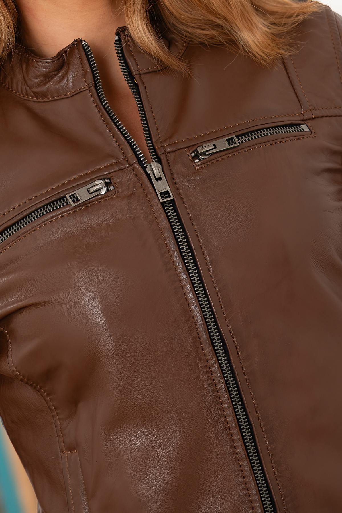 Slim-fit tobacco shearling leather jacket, timeless and elegant. - Image n°3
