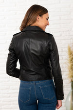 Oakwood's KITTY NOIR 501: a slim, lightweight black lambskin jacket. - Image n°3