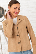 A soft taupe suede goatskin jacket, ideal for warm, breezy days. - Image n°1