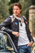 Vintage black sheepskin jacket, patinated finish. Timeless, adaptable. - Image n°1