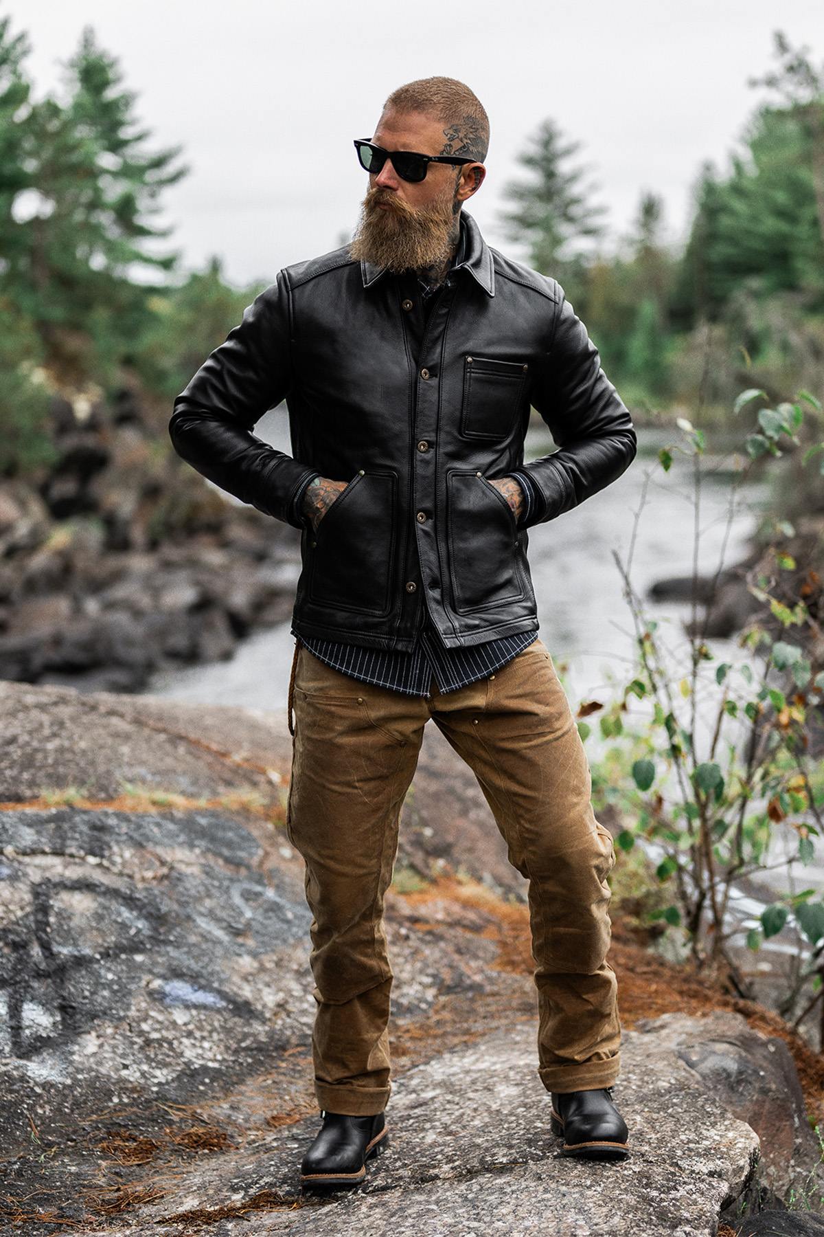 Master's roughout cowhide field jacket. Built for durability and wear. - Image n°10