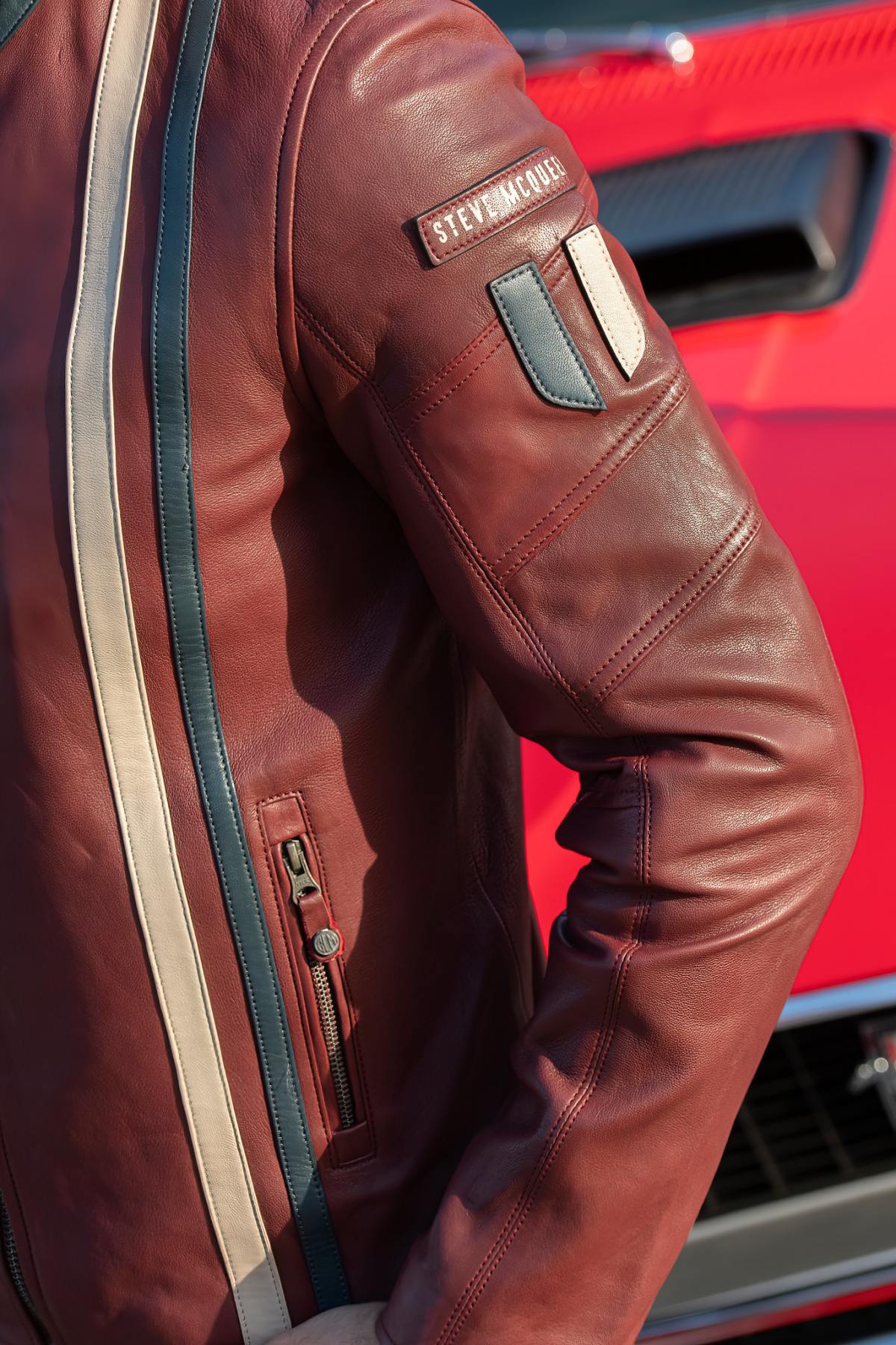 Dark red sheepskin, biker edge, all-season wear. A McQueen classic. - Image n°2