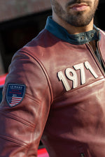Dark red sheepskin, biker edge, all-season wear. A McQueen classic. - Image n°5