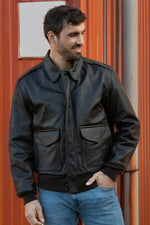 Military-grade goatskin A-2 jacket: timeless design, modern fit. - Image n°7