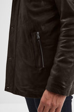 Daytona's reddish-brown sheepskin jacket: rugged, refined, timeless. - Image n°4